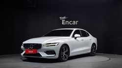 Volvo S60 2022