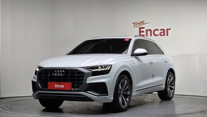 Audi Q8 2022