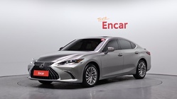 Lexus ES 2024