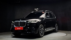 BMW X7 2025