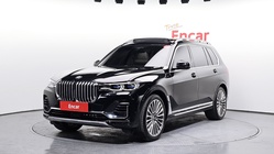 BMW X7 2021