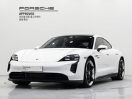 Porsche Taycan 2023
