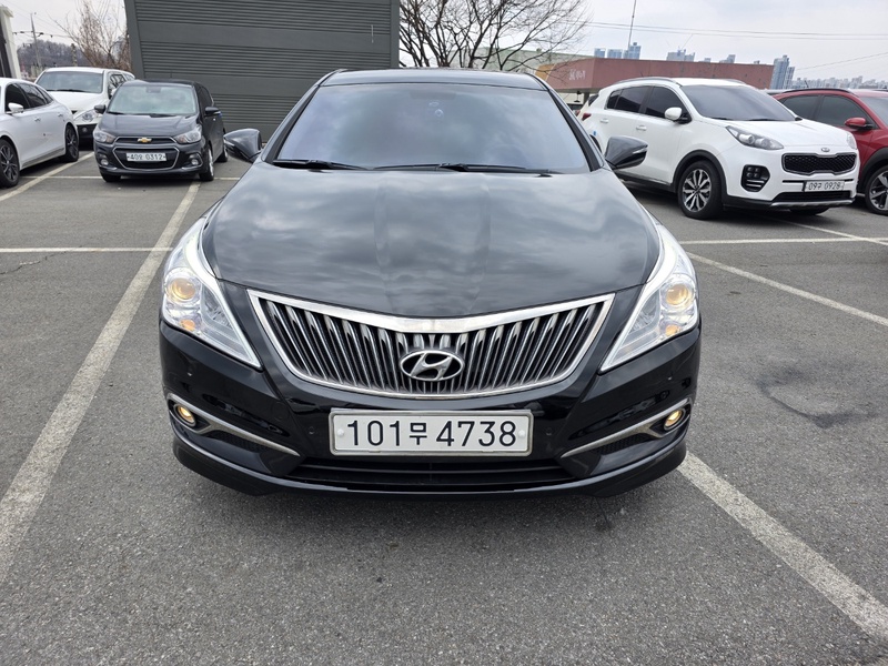 Hyundai Grandeur