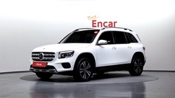 Mercedes-Benz GLB-Class 2023