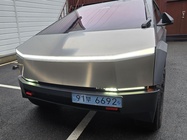 Tesla Cybertruck 2026