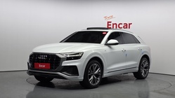 Audi Q8 2021