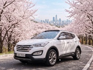 Hyundai Santa Fe 2013