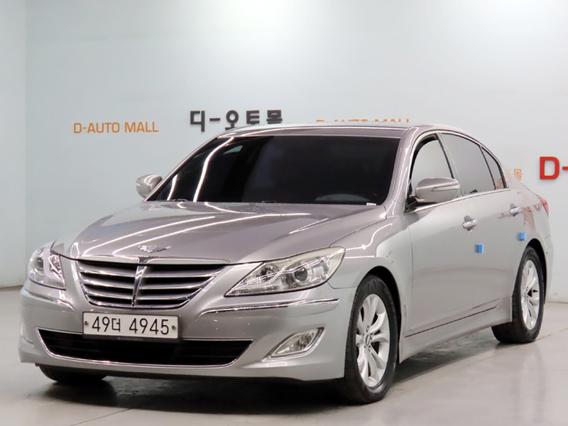 Hyundai Genesis