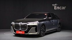 BMW i7 2023