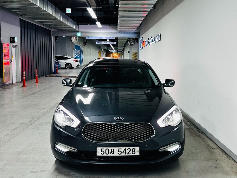 Kia K9