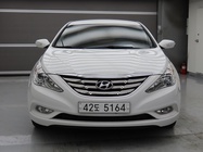 Hyundai Sonata 2010