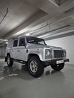 Land Rover Defender 2010