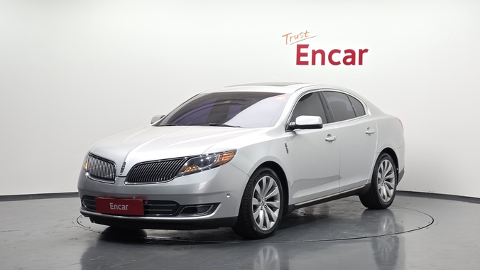 Lincoln MKS 2014