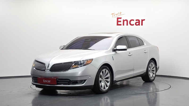 Lincoln MKS