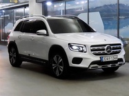 Mercedes-Benz GLB-Class 2021
