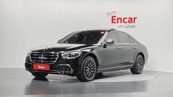 Mercedes-Benz S-Class 2023