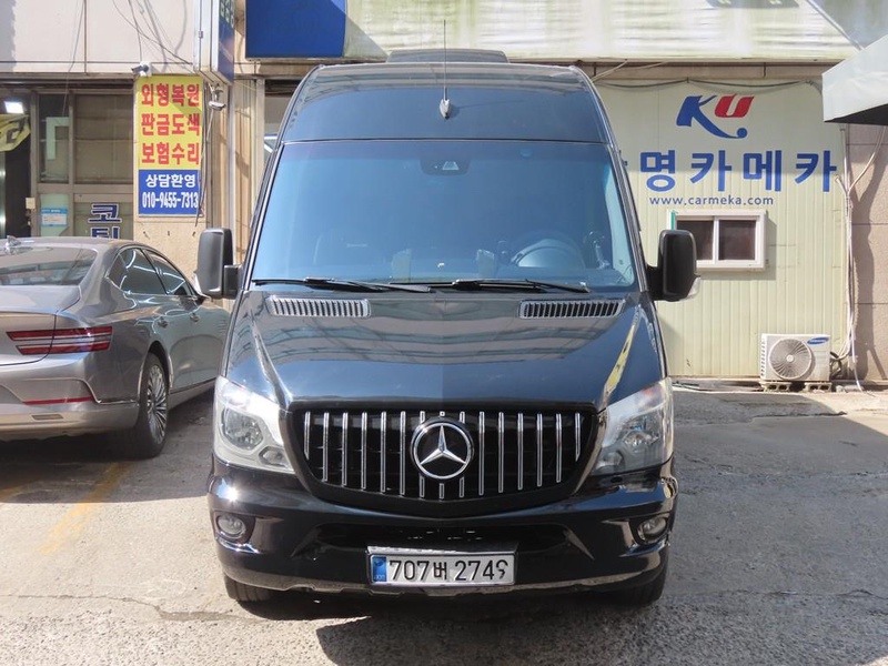 Mercedes-Benz Sprinter