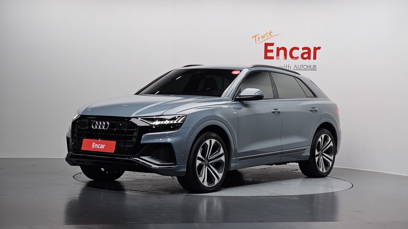 Audi Q8