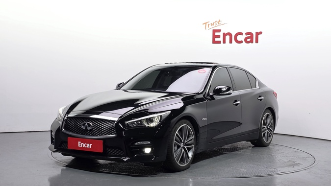 Infiniti Q50 2016