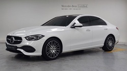 Mercedes-Benz C-Class 2024