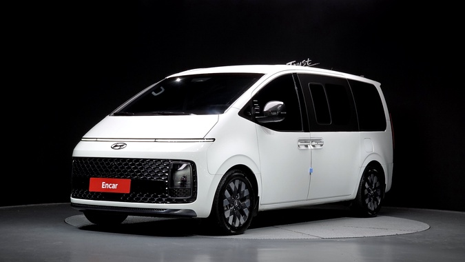 Hyundai Staria 2021
