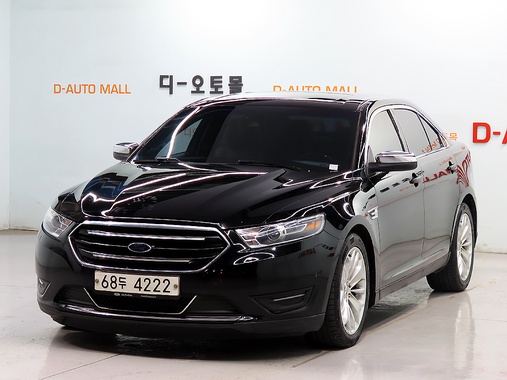 Ford Taurus 2017