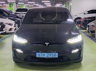 Tesla Model X 2023