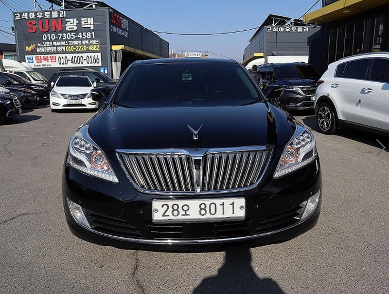 Hyundai Equus