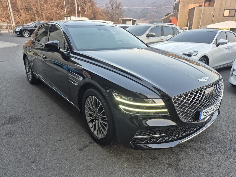 Genesis G80