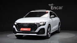 Audi Q8 2025