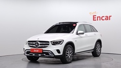 Mercedes-Benz GLC-Class 2021