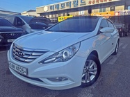 Hyundai Sonata 2010