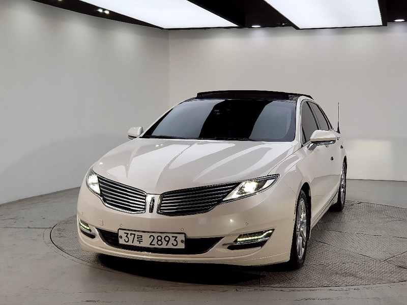 Lincoln MKZ