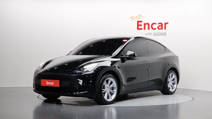 Tesla Model Y 2023