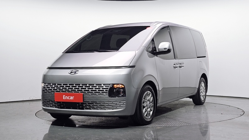 Hyundai Staria