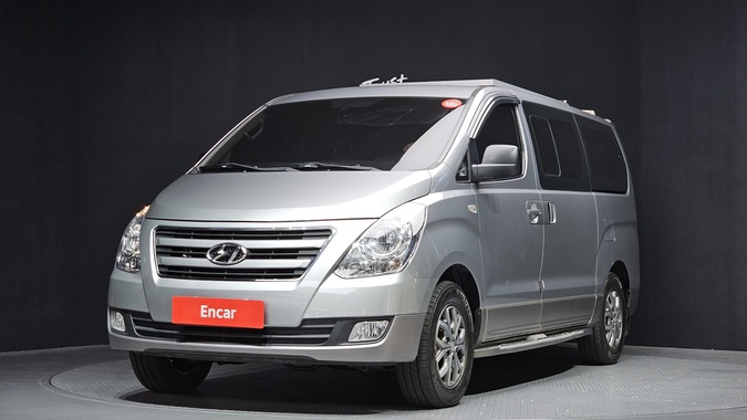 Hyundai Starex 2018