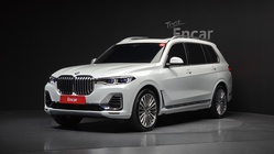 BMW X7 2020