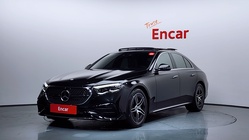 Mercedes-Benz E-Class 2024