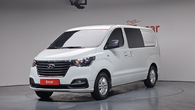 Hyundai Starex 2021