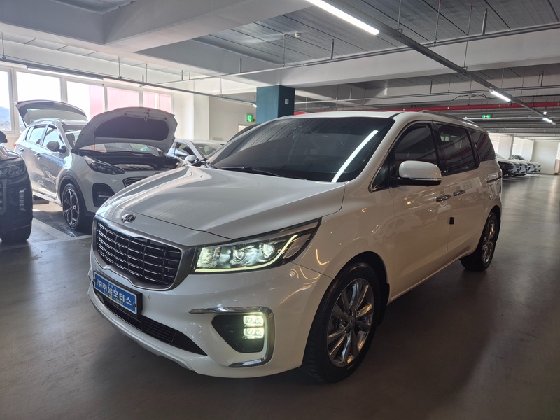Kia Canival