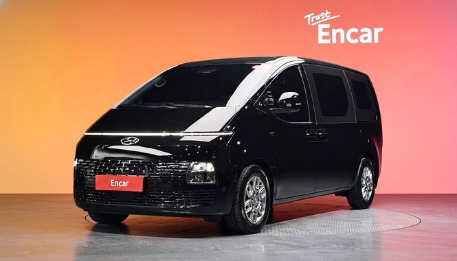 Hyundai Staria 2024