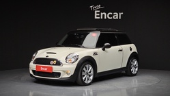 MINI Cooper 2011