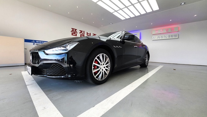 Maserati Ghibli 2014