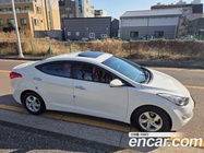 Hyundai Avante 2011