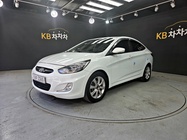 Hyundai Accent 2011