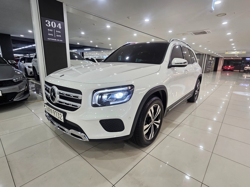 Mercedes-Benz GLB-Class