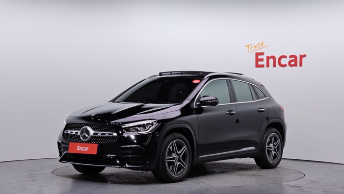 Mercedes-Benz GLA-Class 2020