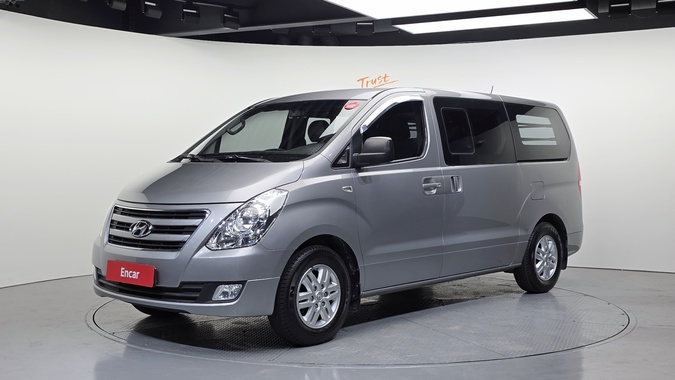 Hyundai Starex 2015