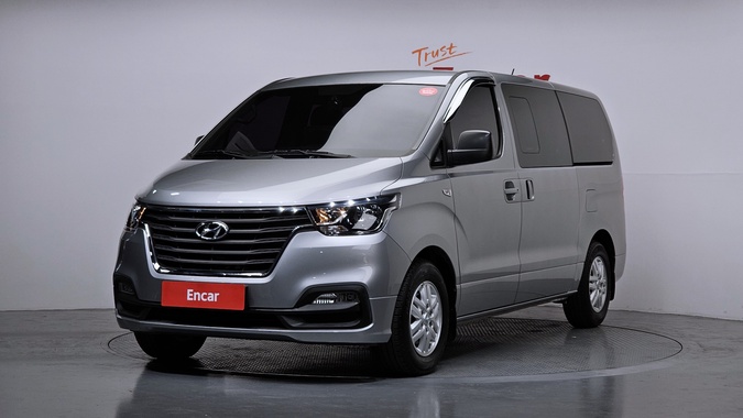 Hyundai Starex 2020