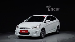 Hyundai Accent 2015